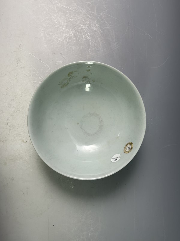 清嘉庆 斗彩缠枝花卉纹大碗 - 图5