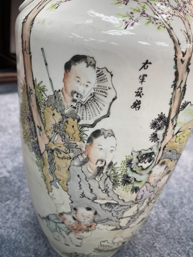    民國 馬慶雲 淺绛彩“右軍愛鵝”瓶一對 - 图9