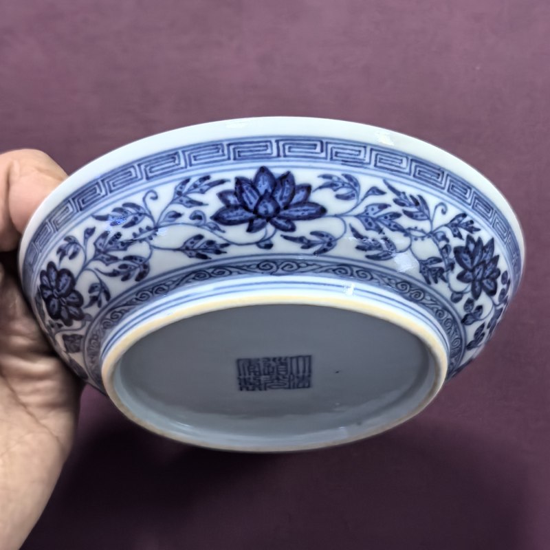 清道光 青花缠枝花卉纹盘 - 图6