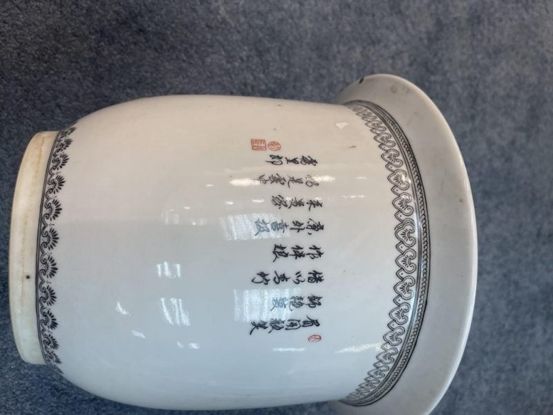    八十年代 粉彩花鳥梅花紋花盆一對 - 图2