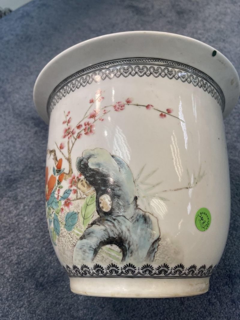   八十年代 粉彩花鳥梅花紋花盆一對 - 图20