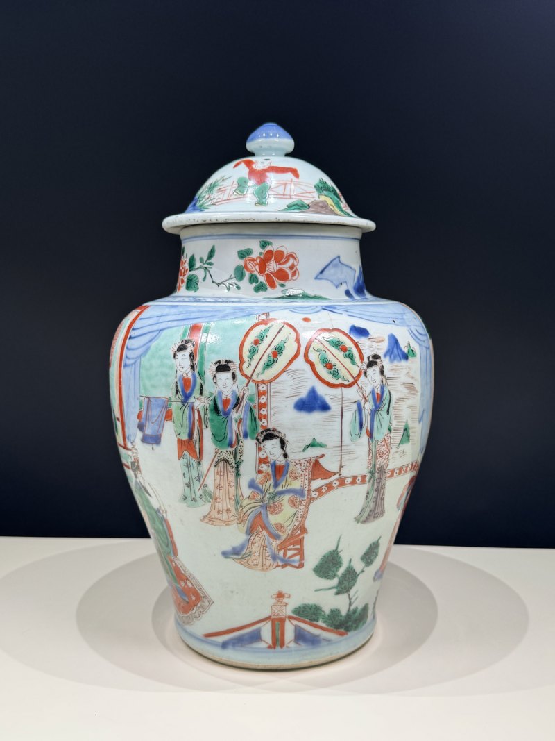 清顺治-康熙 青花五彩打龙袍之李后还朝故事图将军罐 - 图3