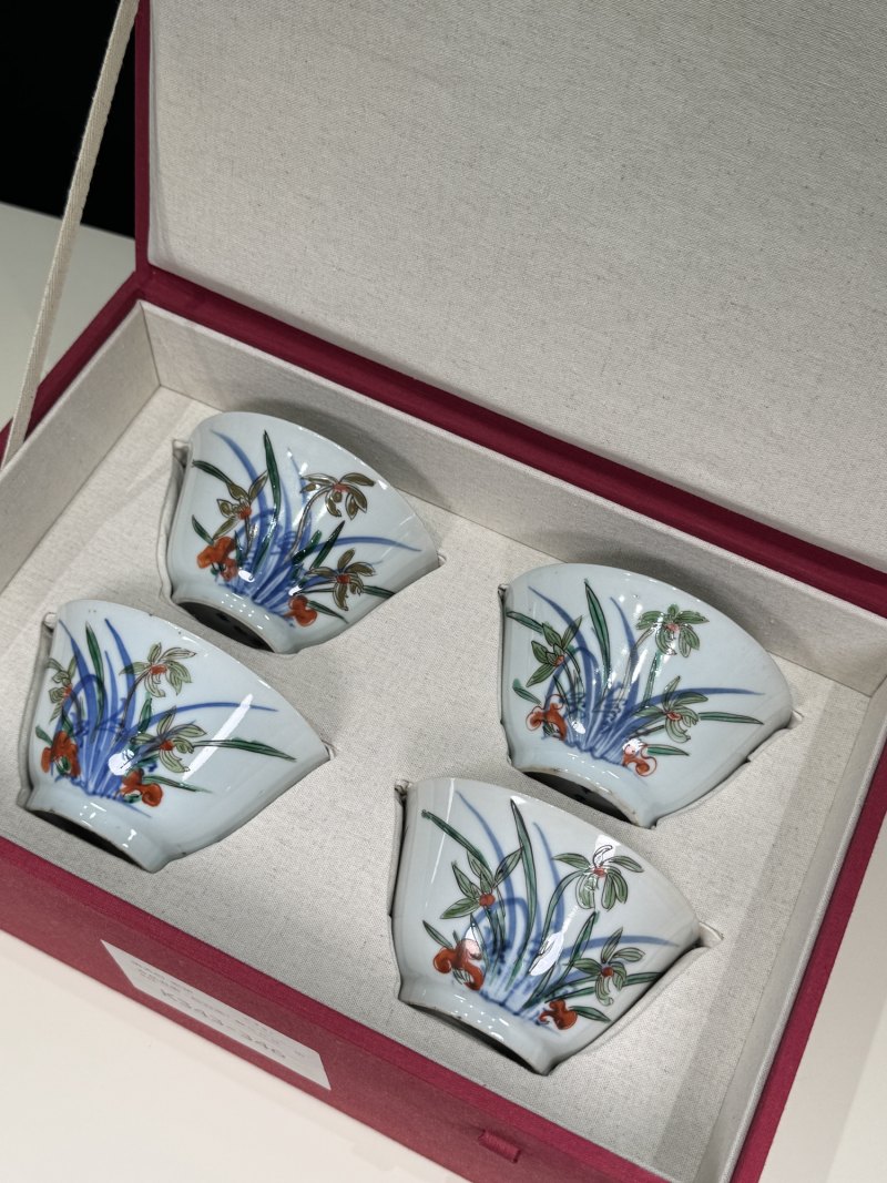 明天启-崇祯 “松石斋”款青花五彩灵仙祝寿茶碗一组四只 - 图33