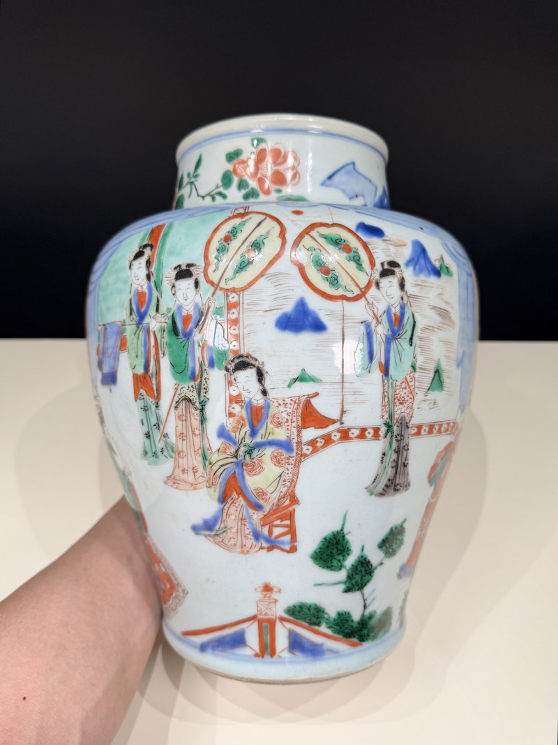 清顺治-康熙 青花五彩打龙袍之李后还朝故事图将军罐 - 图6