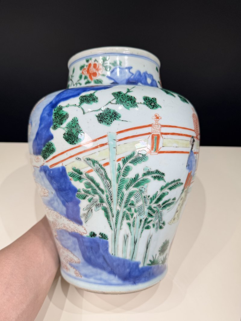 清顺治-康熙 青花五彩打龙袍之李后还朝故事图将军罐 - 图7