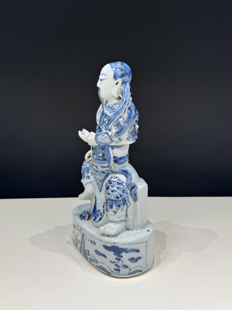 明万历 青花真武大帝坐像 - 图6