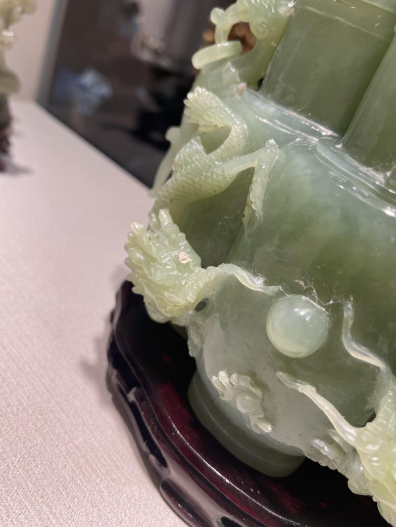    青玉龍紋三聯蓋瓶（連木座） - 图7