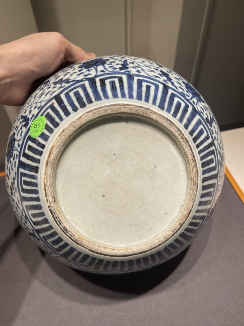    清 青花纏枝花卉紋花盆 - 图6