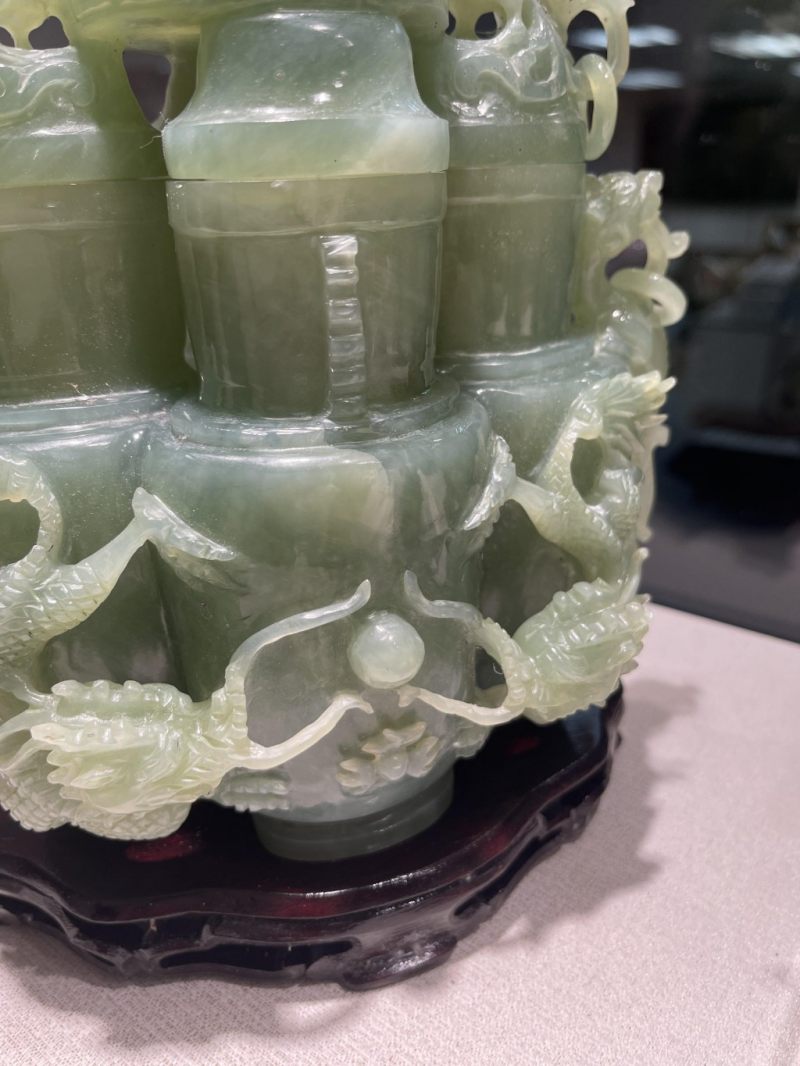    青玉龍紋三聯蓋瓶（連木座） - 图11