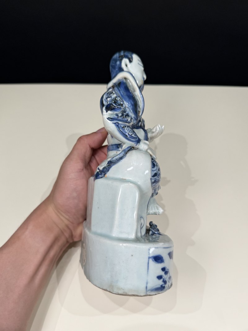 明万历 青花真武大帝坐像 - 图11