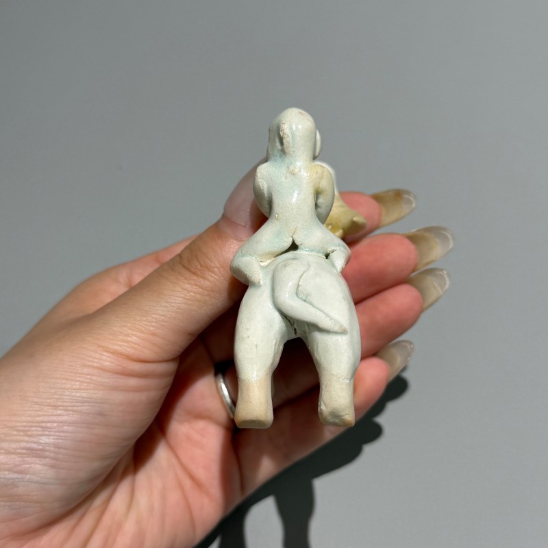 明代 青白釉童子骑牛摆件 - 图13