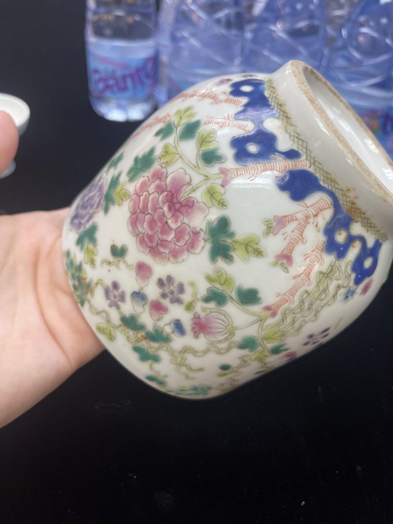    清 粉彩花卉紋蓋盅 - 图6