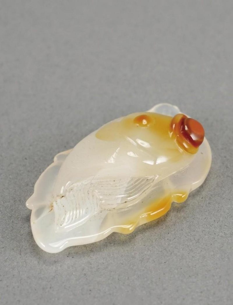    玉雕金魚掛件