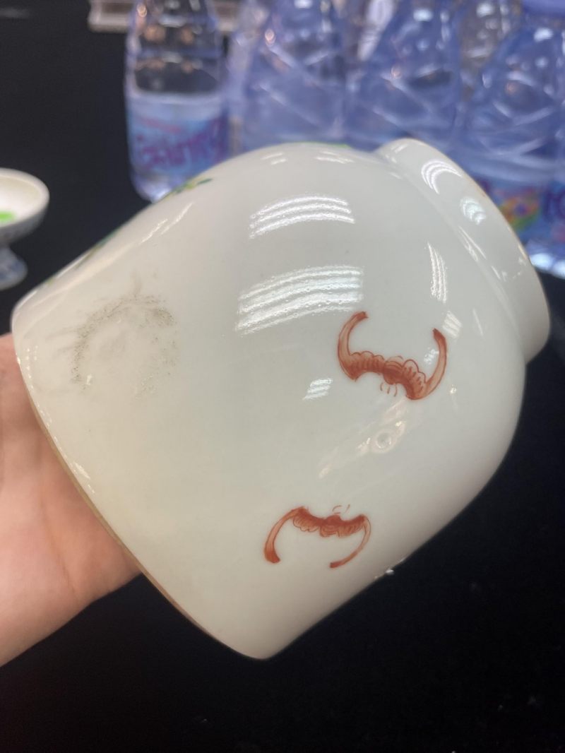    清 粉彩花卉紋蓋盅 - 图8
