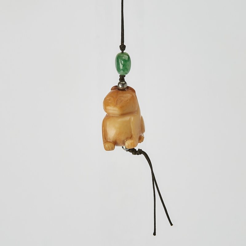 A Chinese Jade Tiger Pendant - 图3