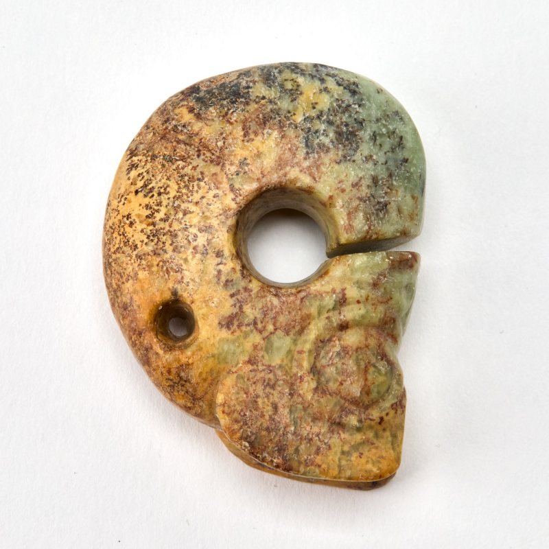 Three Chinese Archaistic Jade Carvings - 图2