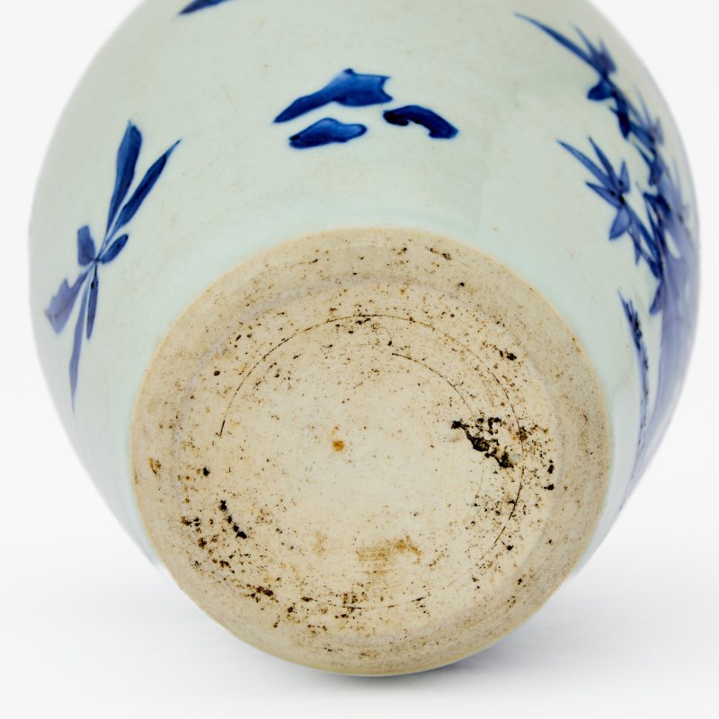 A Chinese Blue and White Porcelain Ovoid Jar - 图5