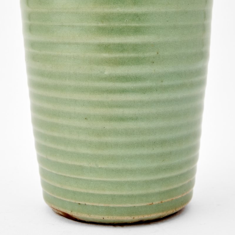 A Chinese Longquan Celadon Vase - 图3