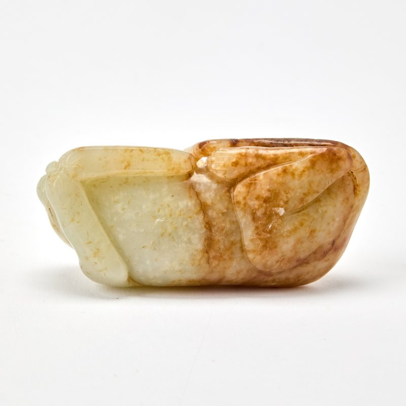 A Chinese Carved Jade Tiger - 图5
