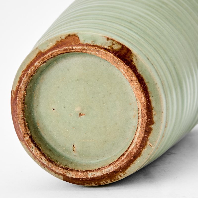 A Chinese Longquan Celadon Vase - 图4
