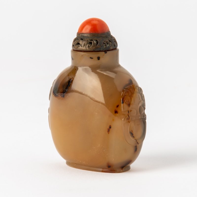 A Chinese Carved Agate Snuff Bottle - 图4