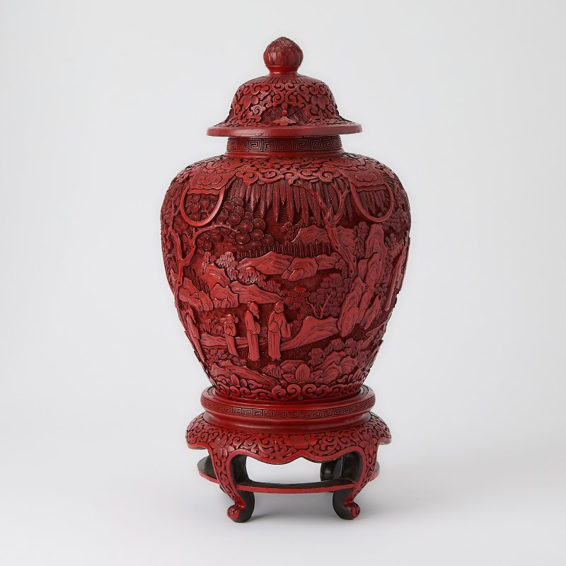 A Chinese Carved Cinnabar Lacquer Vase and Stand - 图4