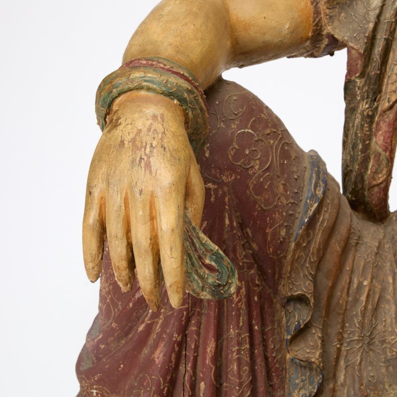 A Chinese Polychromed Wood Figure of Guanyin - 图5