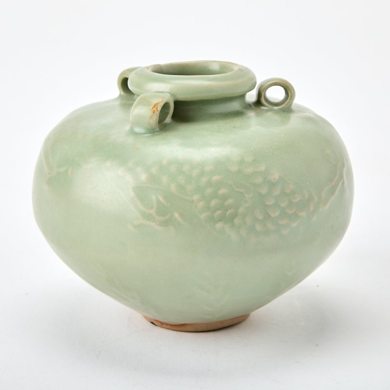A Chinese Longquan Celadon Jar - 图2