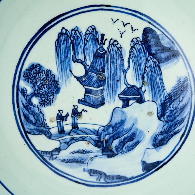A Large Chinese Blue and White Porcelain Bowl - 图4