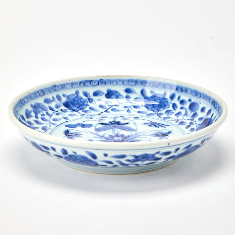 A Chinese Blue and White Porcelain ‘Lotus’ Dish