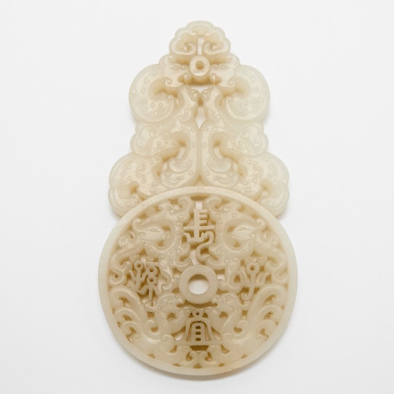 A Rare and Exceptional Chinese Carved White Jade Plaque - 图6