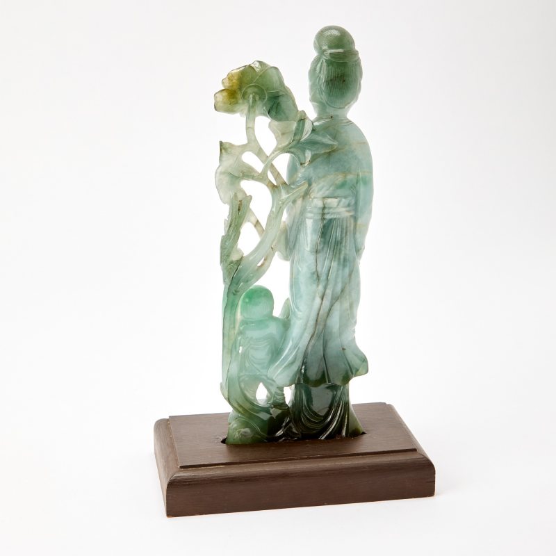 A Chinese Jadeite Figural Group - 图4