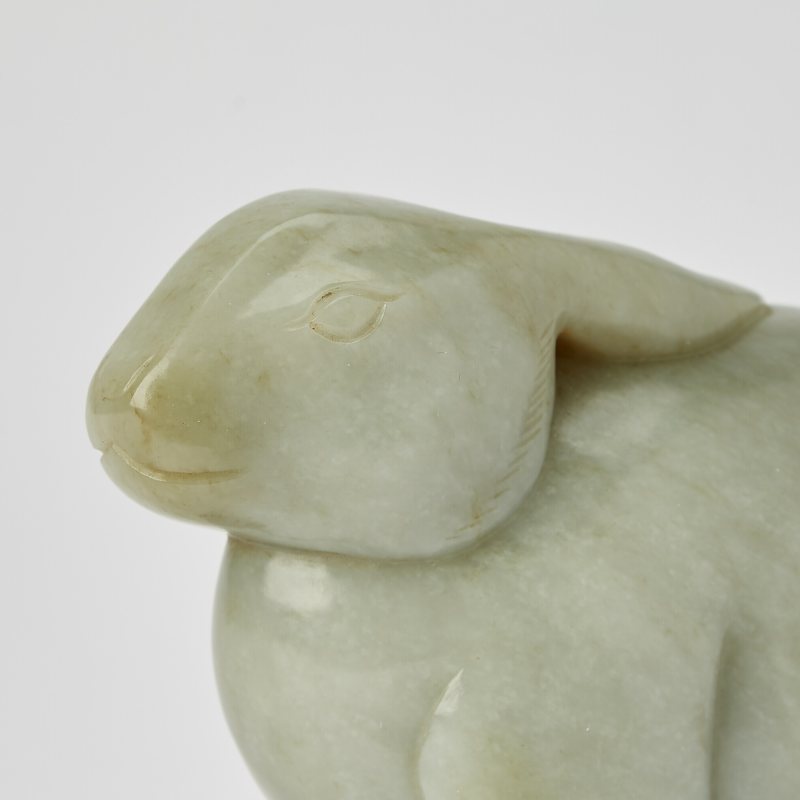 A Chinese Greyish Celadon Jade Rabbit - 图6