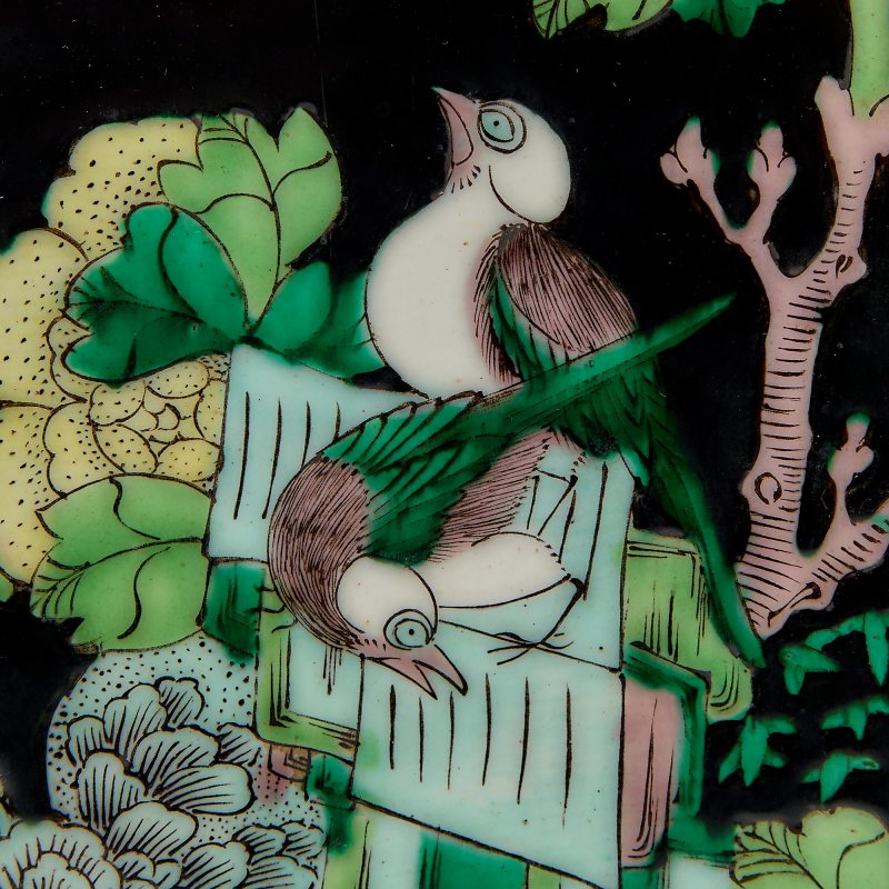 A Pair of Chinese Famille Noire Porcelain Square Vases - 图6