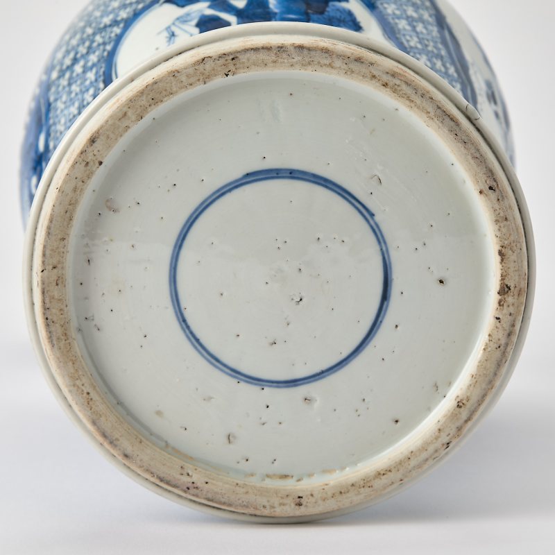 A Chinese Blue and White Porcelain Baluster Jar - 图7