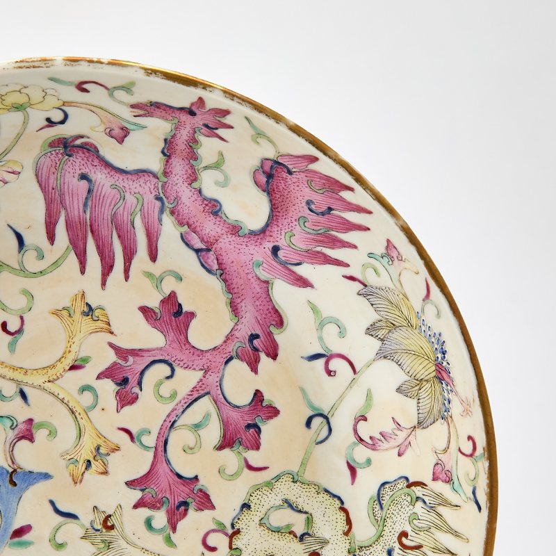 A Chinese Famille Rose Porcelain 'Phoenix' Dish - 图4