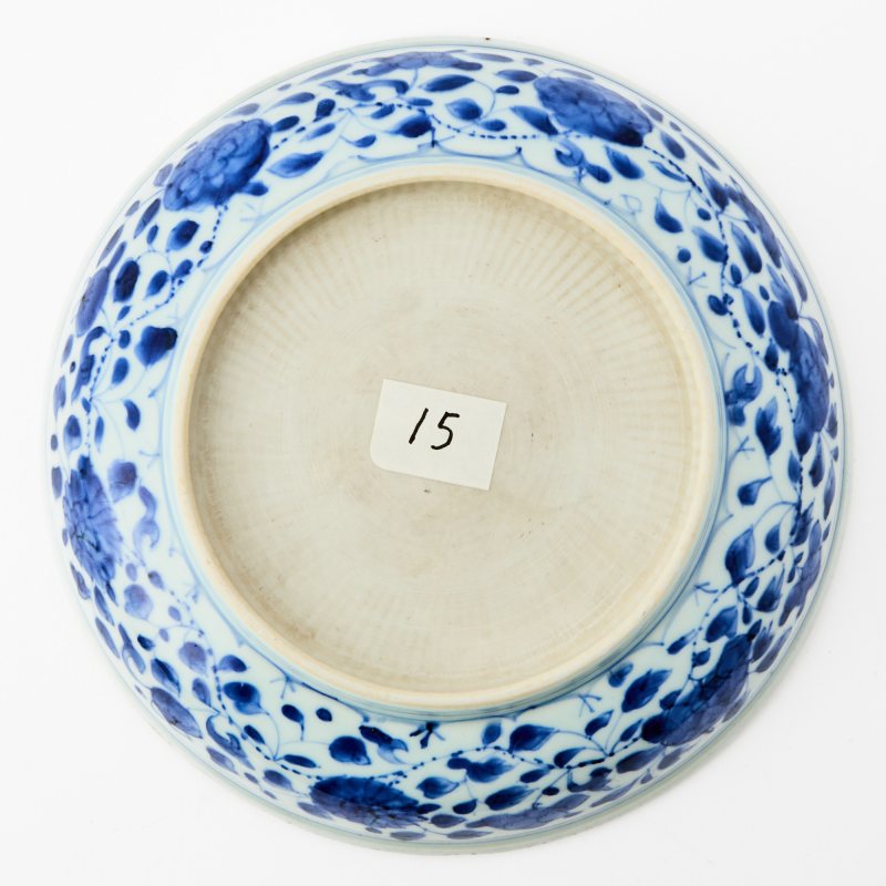 A Chinese Blue and White Porcelain ‘Lotus’ Dish - 图5