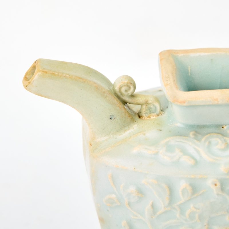 A Group of Four Chinese Glazed Ewers - 图7