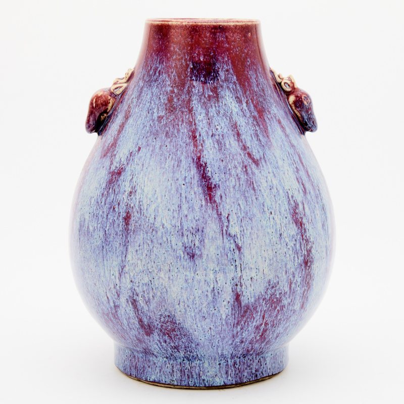 A Chinese Flambe Glazed Porcelain Jar - 图2