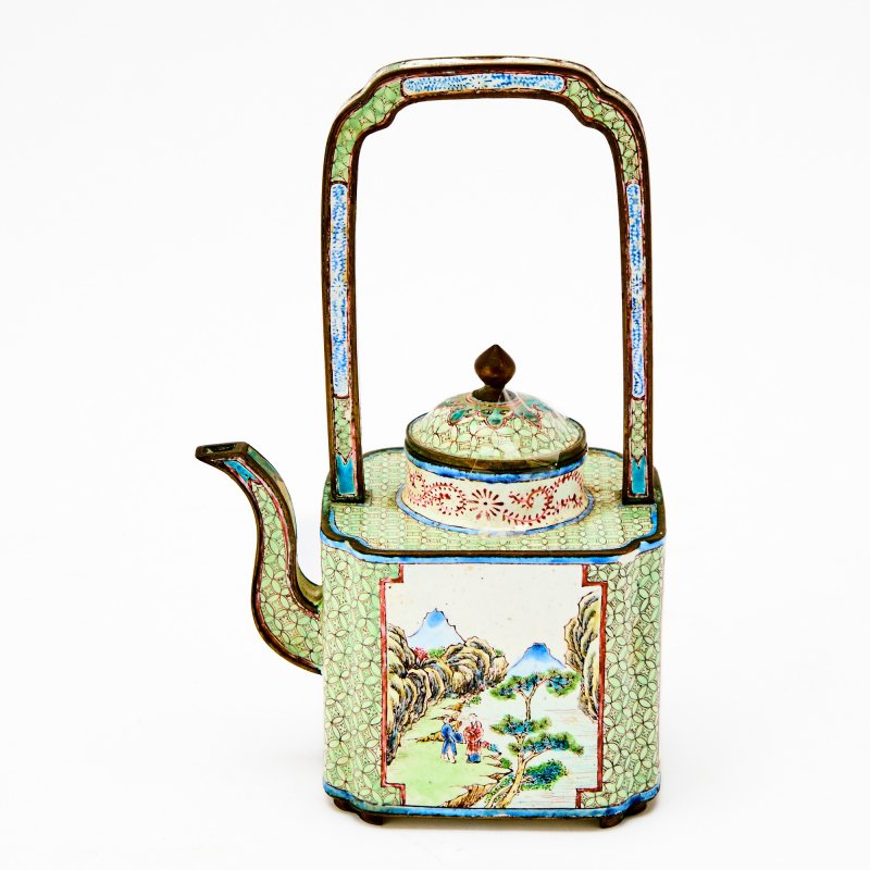 A Chinese Canton Enamel Teapot