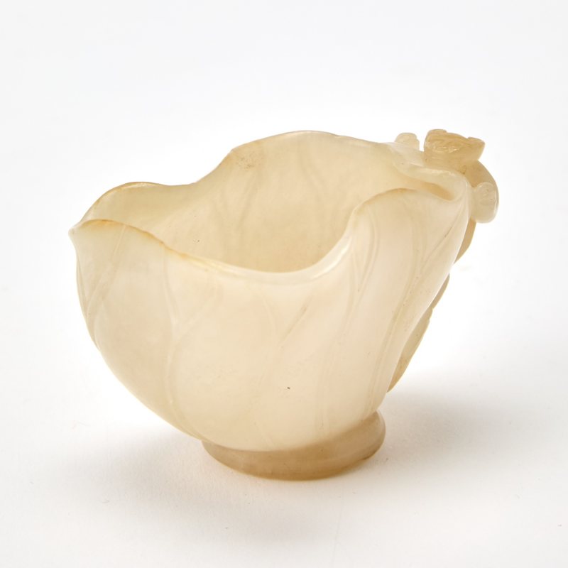 A Chinese Carved White Jade Water Coupe - 图3