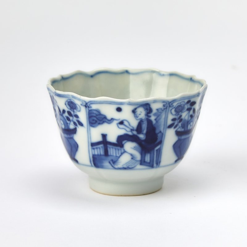 A Group of Chinese Blue and White Porcelain Cups and Saucer Dishes - 图3