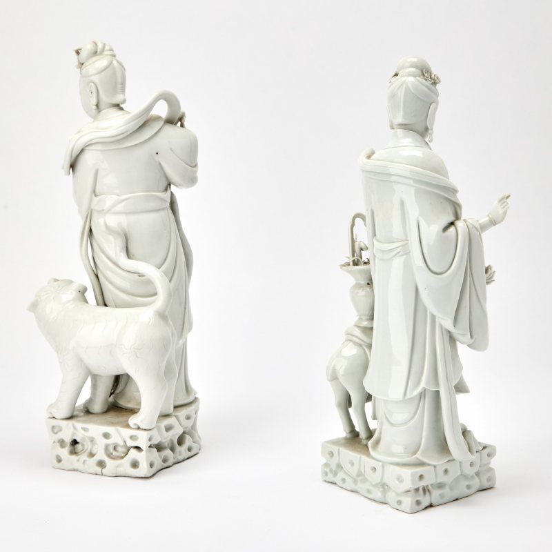 Two Chinese Dehua Porcelain Figures of Guanyin - 图4