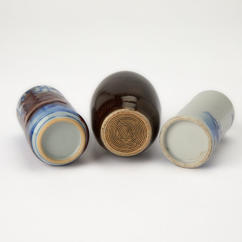 Three Chinese Glazed Porcelain Snuff Bottles - 图5
