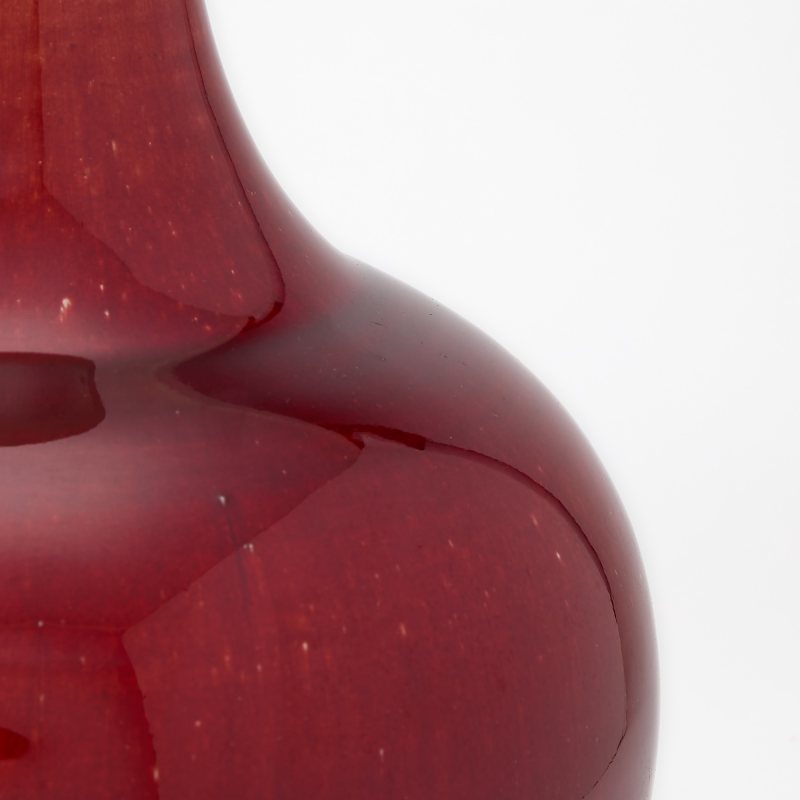A Chinese Copper Red Glazed Porcelain Bottle Vase - 图4