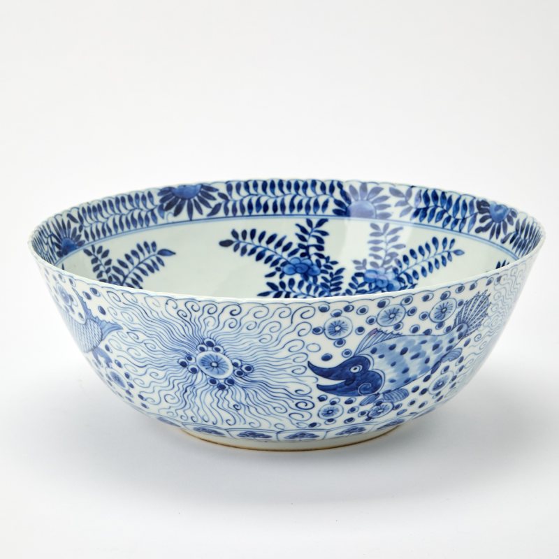 A Chinese Blue and White Porcelain Bowl - 图2