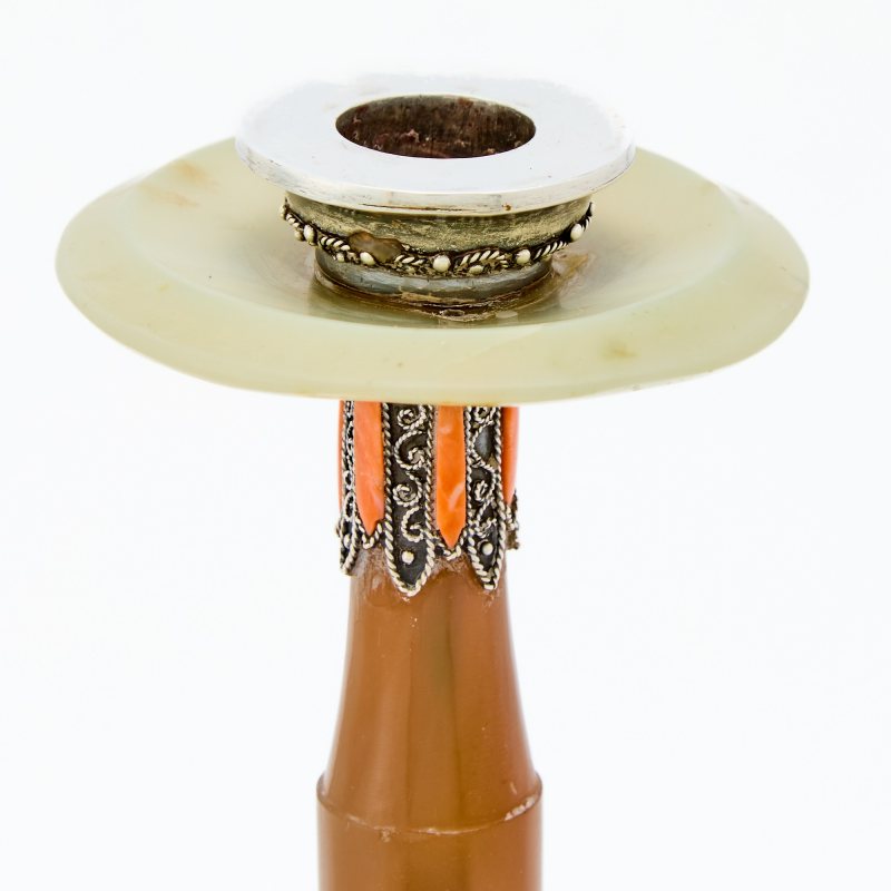 A Fine and Unusual Chinese Silver and Agate Candle Holder - 图5