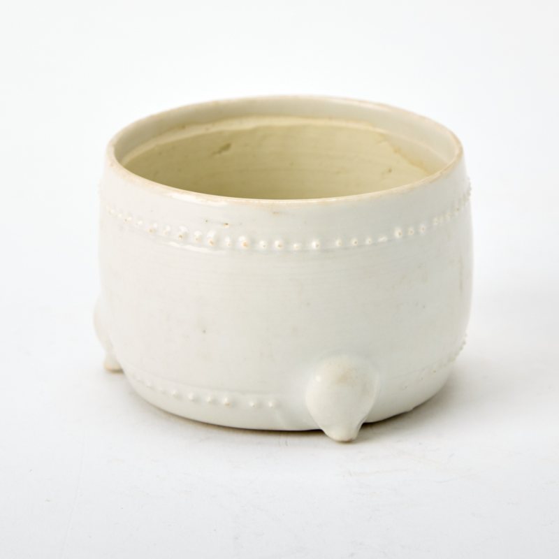 A Chinese Ding-Type Barrel-Form Ceramic Censer - 图2