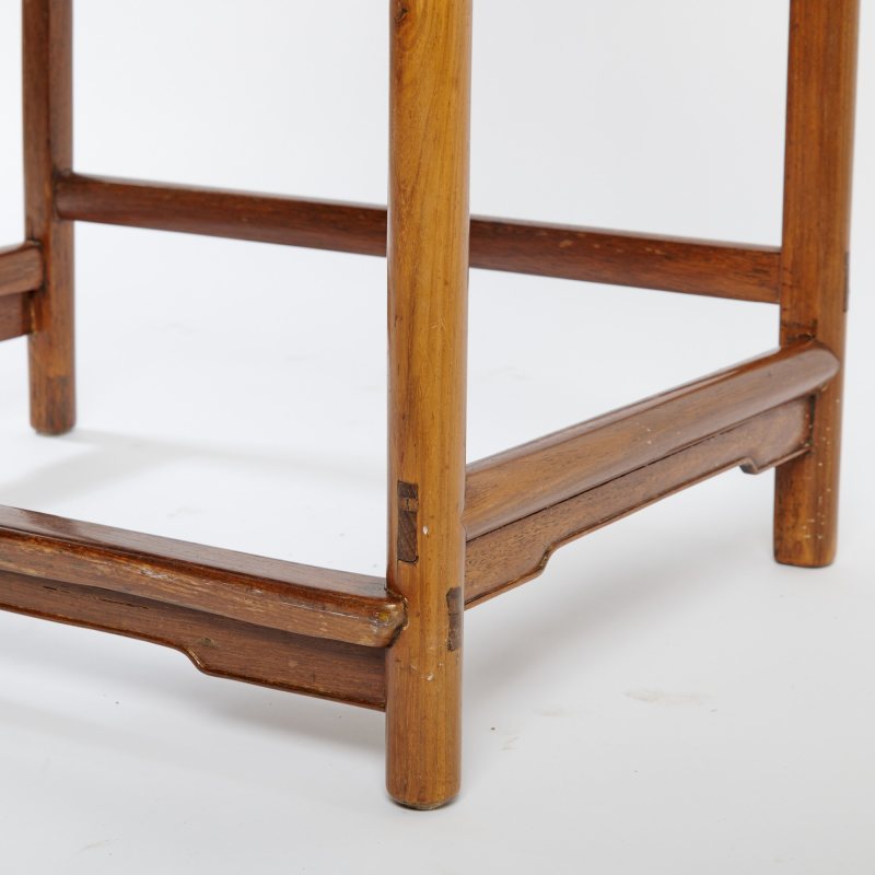 A Pair of Chinese Huanghuali and Mixed Hardwood Yokeback Armchairs, Nanguanmaoyi - 图10