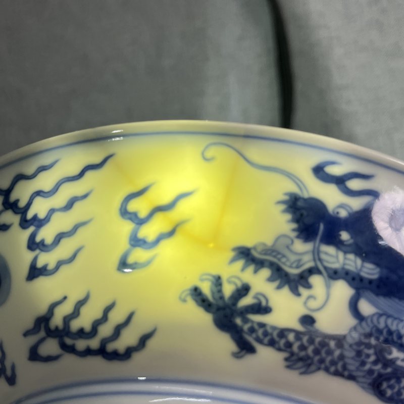 清乾隆青花双龙赶珠纹盘 - 图13